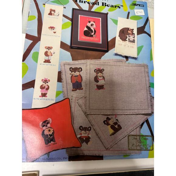 Lot of Vintage Baby Children Cross Stitch Pattern Booklets 80s 90s Leisure Arts - Picture 4 of 4